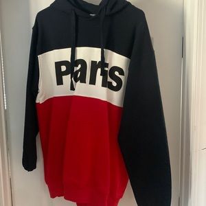 Authentic Paris hoodie from Paris, never worn, great condition size XL